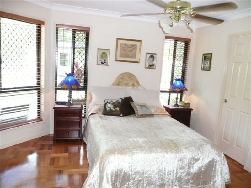 14 San Bromista Court, Urangan QLD 4655