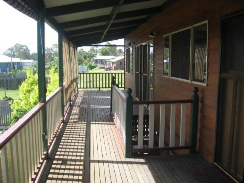 16 Petrel Avenue, River Heads QLD 4655