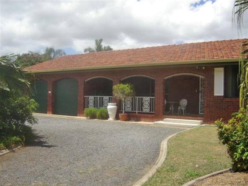 18 Urraween Road, Urraween QLD 4655