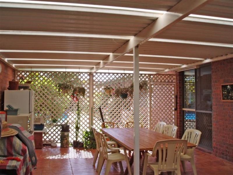 18 Urraween Road, Urraween QLD 4655