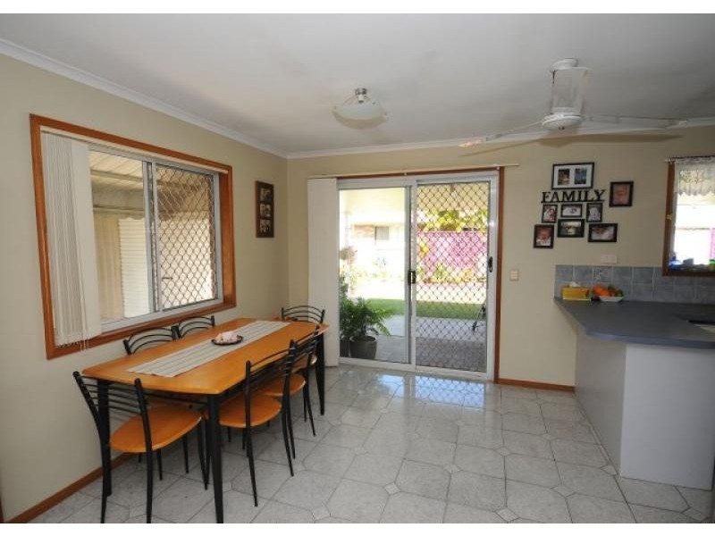 43 Sunset Crescent, Torquay QLD 4655