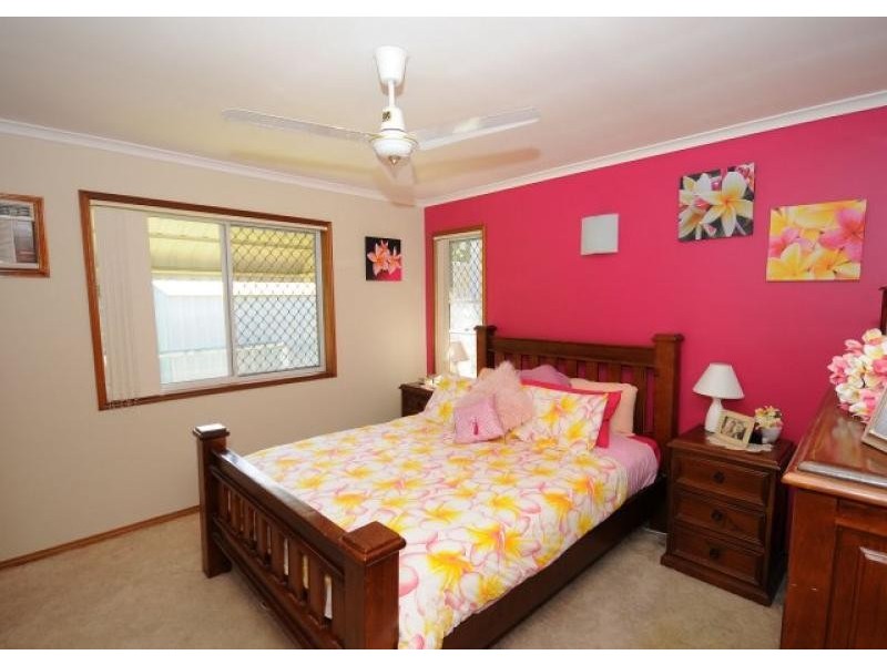 43 Sunset Crescent, Torquay QLD 4655