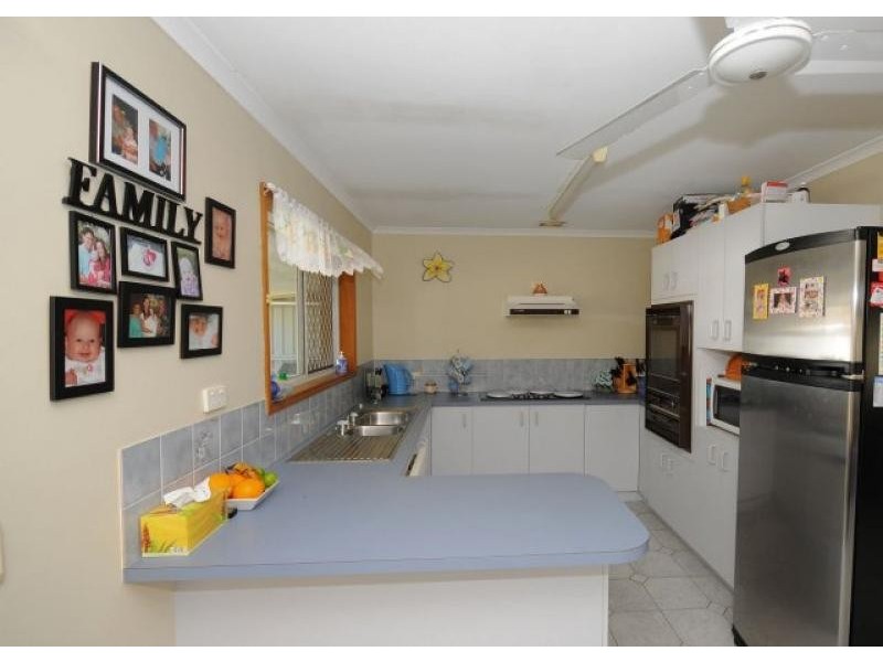 43 Sunset Crescent, Torquay QLD 4655