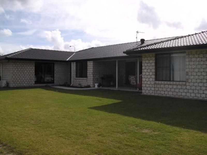 32 Rosedale Drive, Wondunna QLD 4655