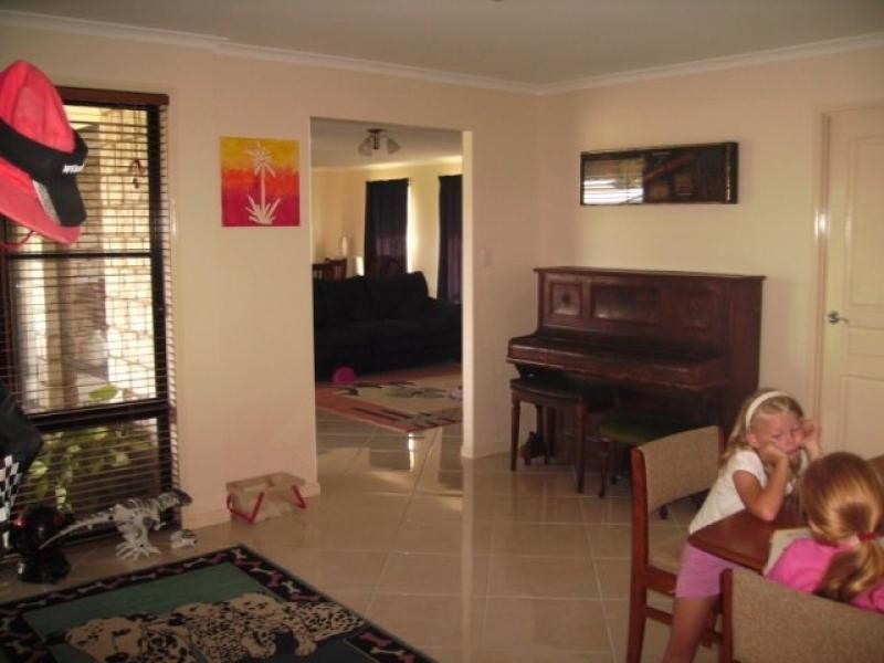 32 Rosedale Drive, Wondunna QLD 4655
