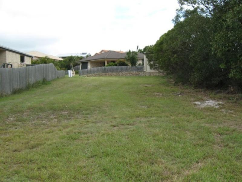 16 Baunfiend Court, Urraween QLD 4655