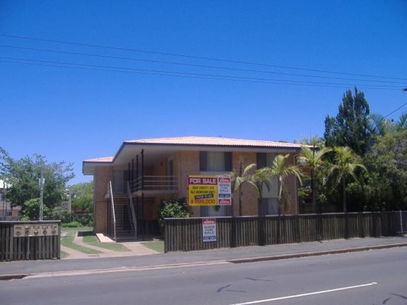 379 Esplanade, Scarness QLD 4655