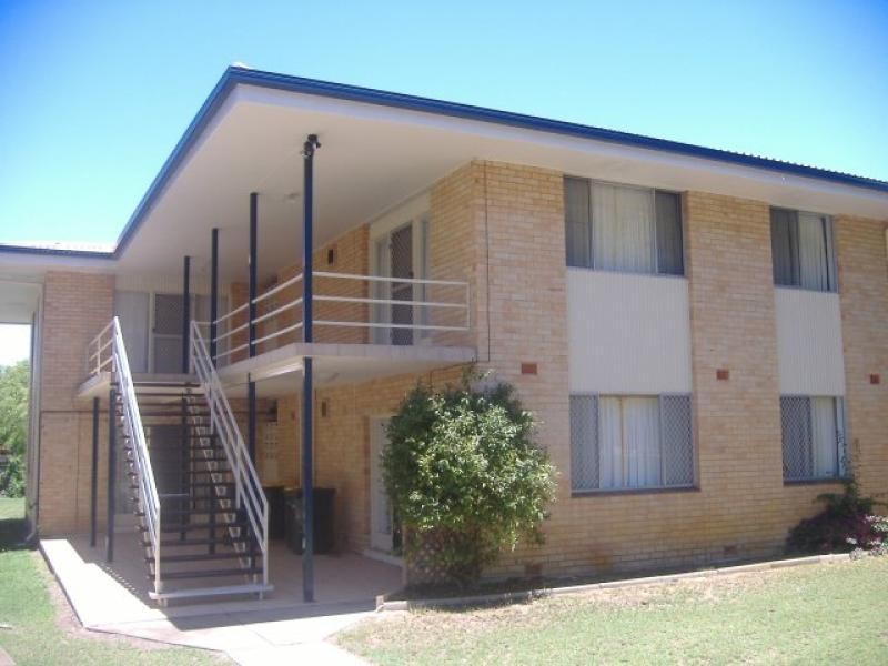 379 Esplanade, Scarness QLD 4655