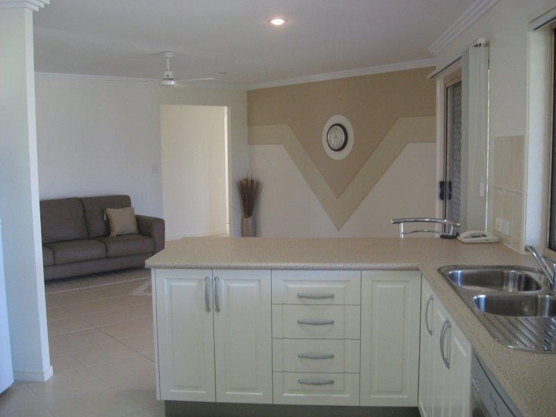 48 Harrison Circuit, Urangan QLD 4655