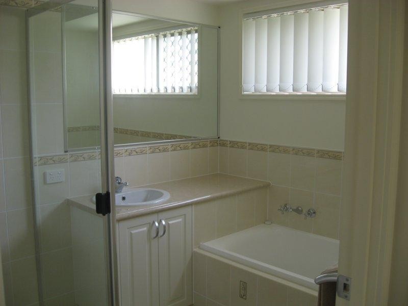 48 Harrison Circuit, Urangan QLD 4655