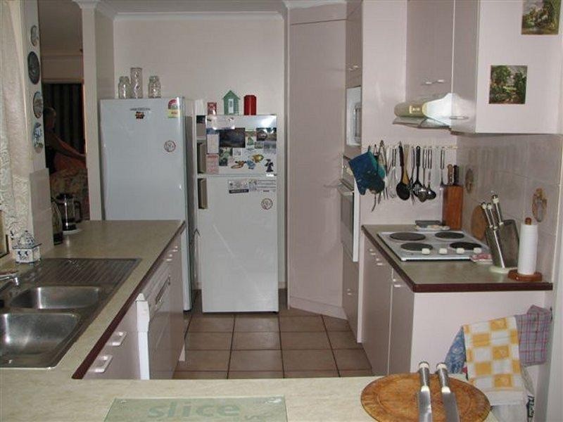 31 Merlin Drive, Urangan QLD 4655