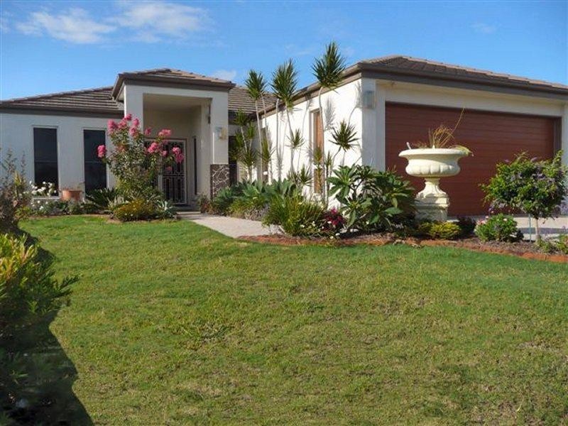 12 Bayley Court, Urraween QLD 4655