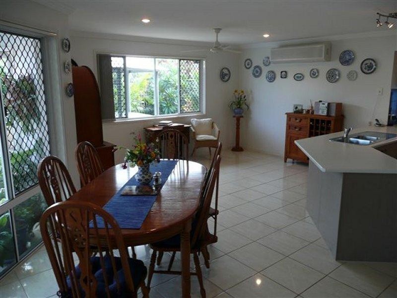12 Bayley Court, Urraween QLD 4655