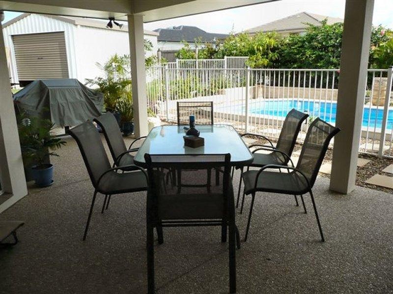 12 Bayley Court, Urraween QLD 4655