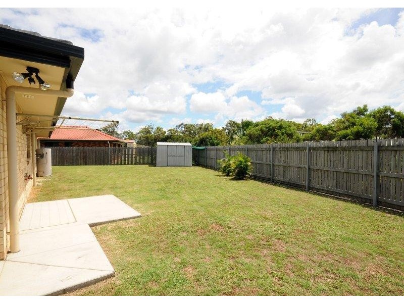 11 Red Gum Court, Urraween QLD 4655