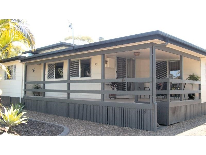 107 Pulgul Street, Urangan QLD 4655