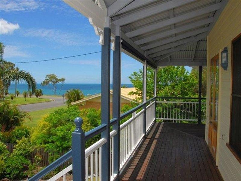 4 Kelly Street, Point Vernon QLD 4655