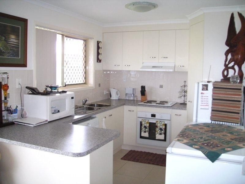 25 Gunsynd Way, Point Vernon QLD 4655
