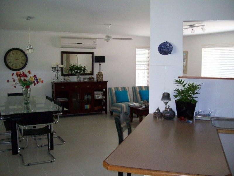 7 Marr Street, Point Vernon QLD 4655