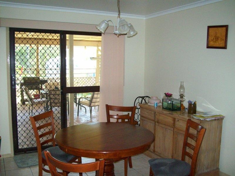 95 Garden Drive, Urangan QLD 4655