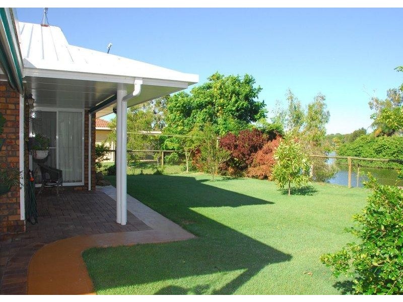 23 Lido Parade, Urangan QLD 4655