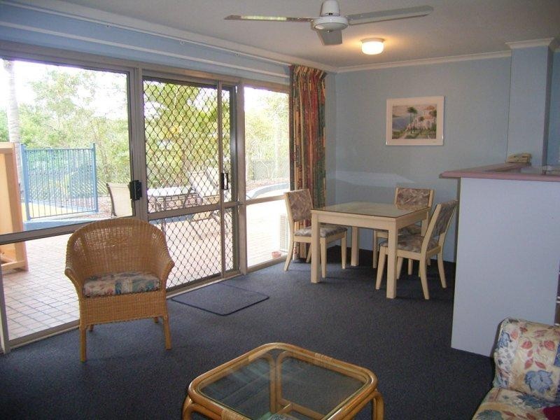 Unit 6/383 Esplanade, Torquay QLD 4655