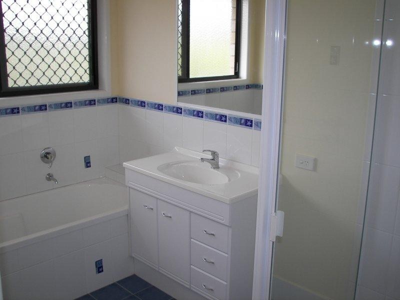 5 Bowarrady Court, River Heads QLD 4655