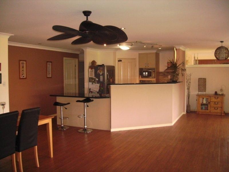 4 Jasmine Court, Dundowran Beach QLD 4655