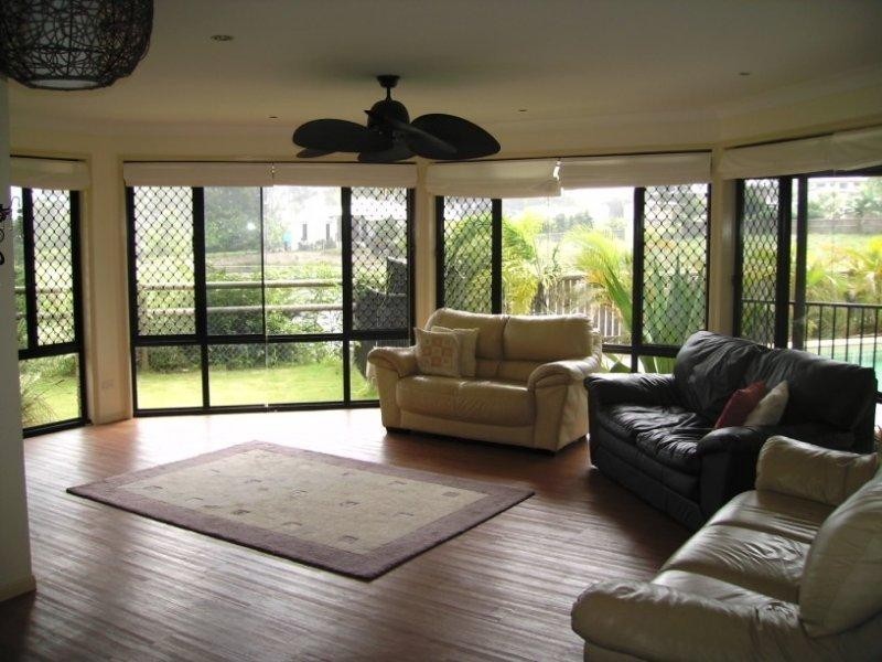 4 Jasmine Court, Dundowran Beach QLD 4655