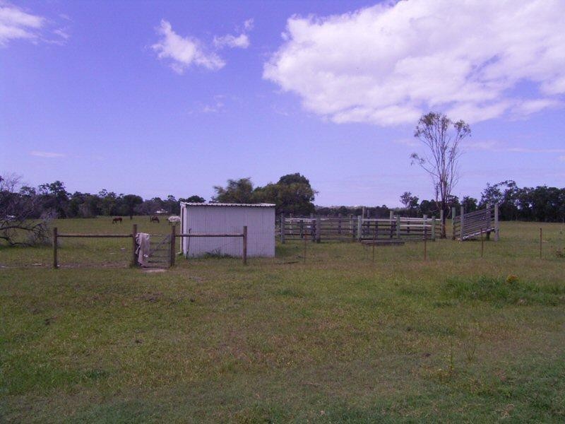 39 Simmos Road, Takura QLD 4655