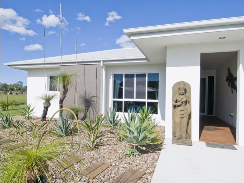 12 Cockatiel Court, Dundowran Beach QLD 4655