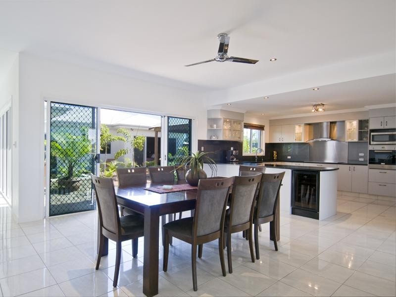 12 Cockatiel Court, Dundowran Beach QLD 4655