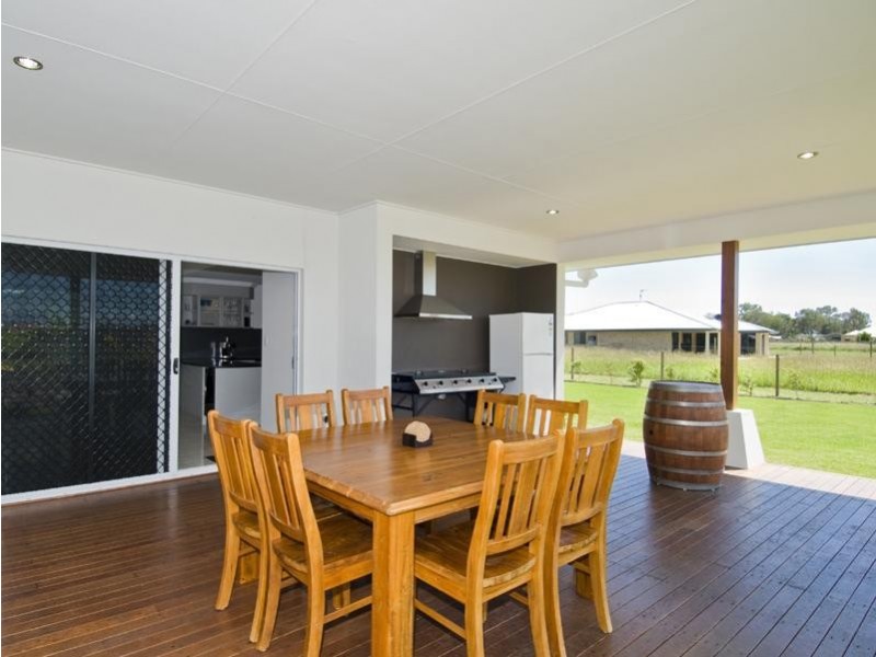 12 Cockatiel Court, Dundowran Beach QLD 4655