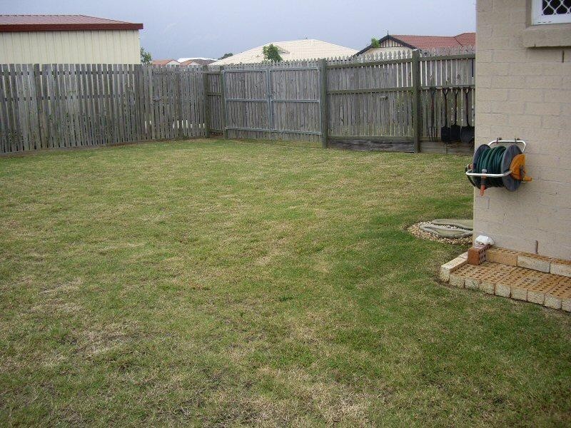 1 Sirius Court, Eli Waters QLD 4655