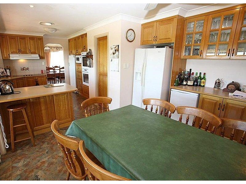 12 Maike Drive, Urraween QLD 4655