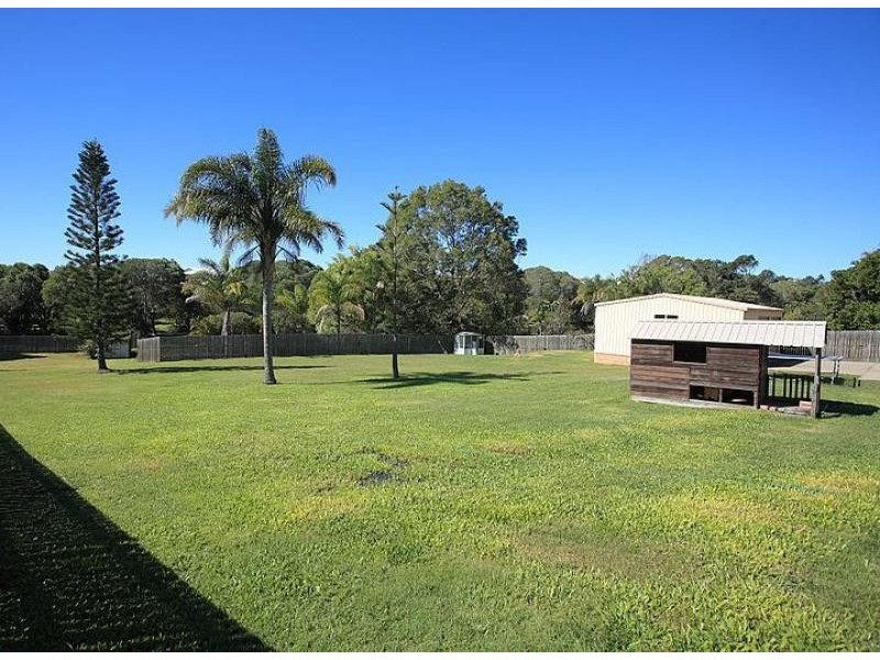 12 Maike Drive, Urraween QLD 4655