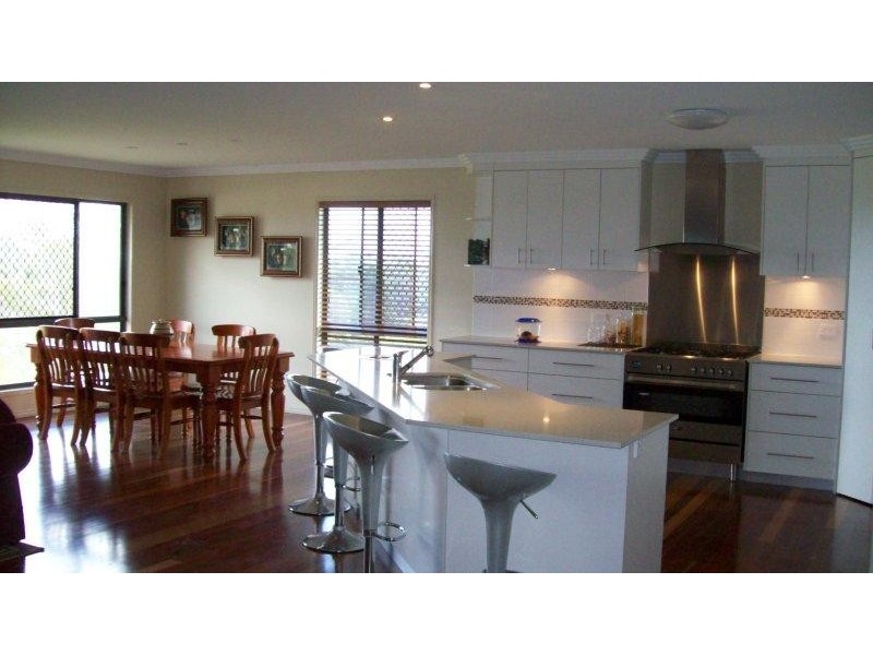 7 Farmhill Place, Hervey Bay QLD 4655