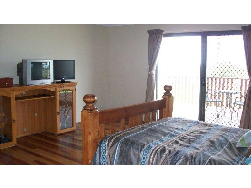 7 Farmhill Place, Hervey Bay QLD 4655