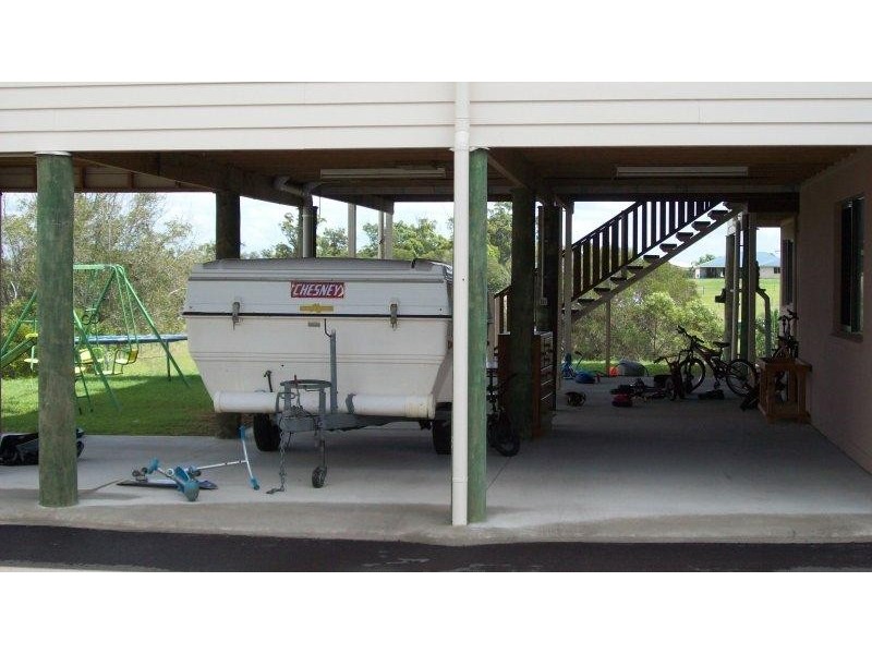 7 Farmhill Place, Hervey Bay QLD 4655