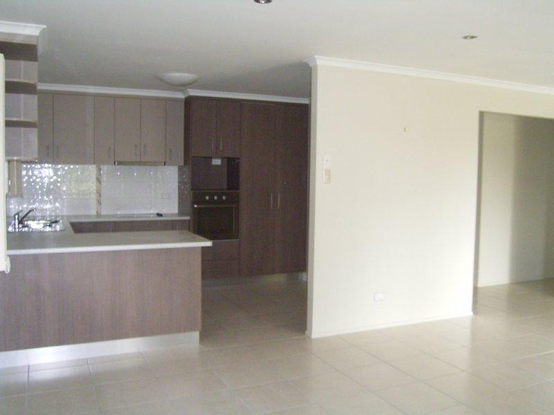 61 Queens Road, Scarness QLD 4655