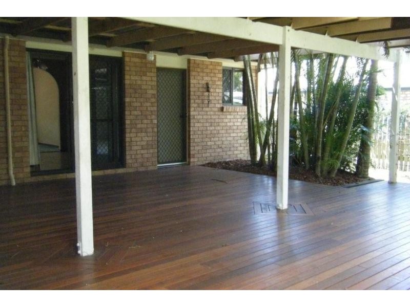 21 Grevillea Street, Kawungan QLD 4655