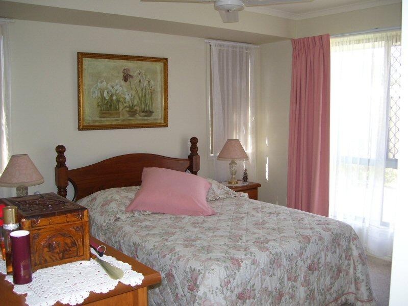 Unit 2/62 Pembridge Circuit, Urraween QLD 4655