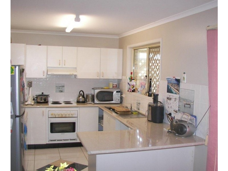 95 North Street, Point Vernon QLD 4655