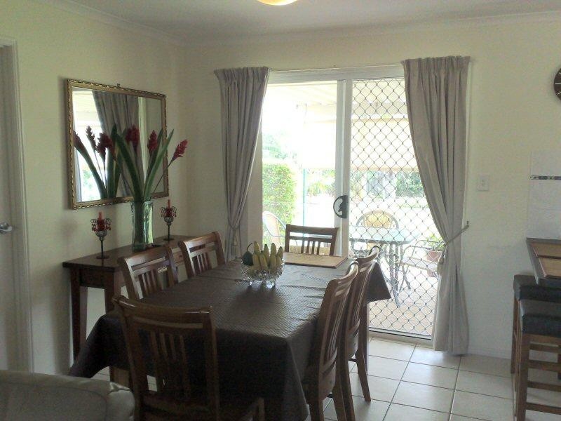 73 North Street, Point Vernon QLD 4655