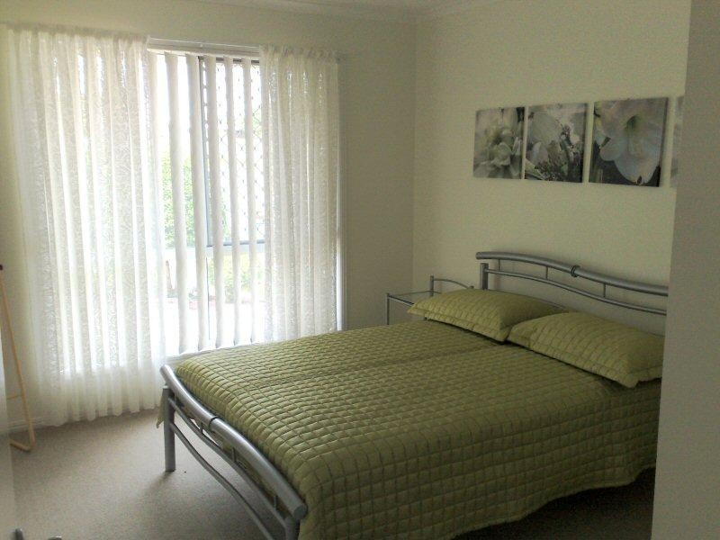 73 North Street, Point Vernon QLD 4655