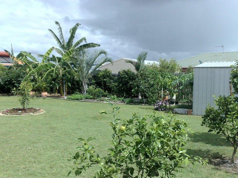 73 North Street, Point Vernon QLD 4655