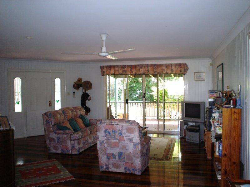 14 Sandalwood Drive, Wondunna QLD 4655