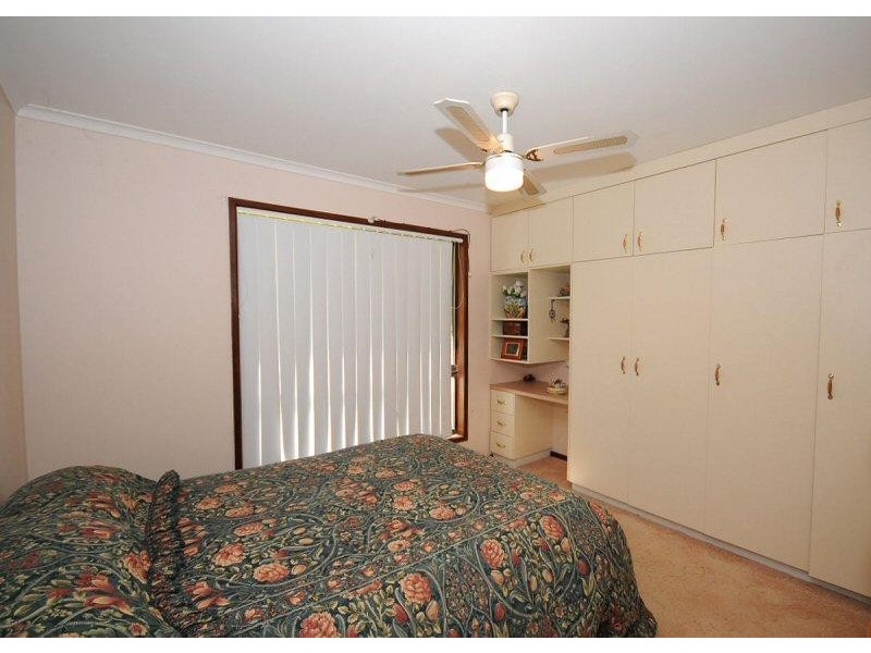 17 Senorita Parade, Urangan QLD 4655