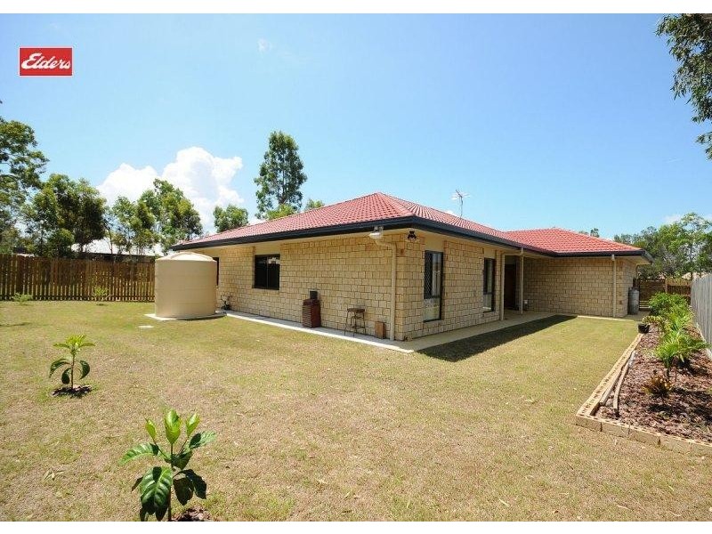 8 Stringybark Drive, Urangan QLD 4655