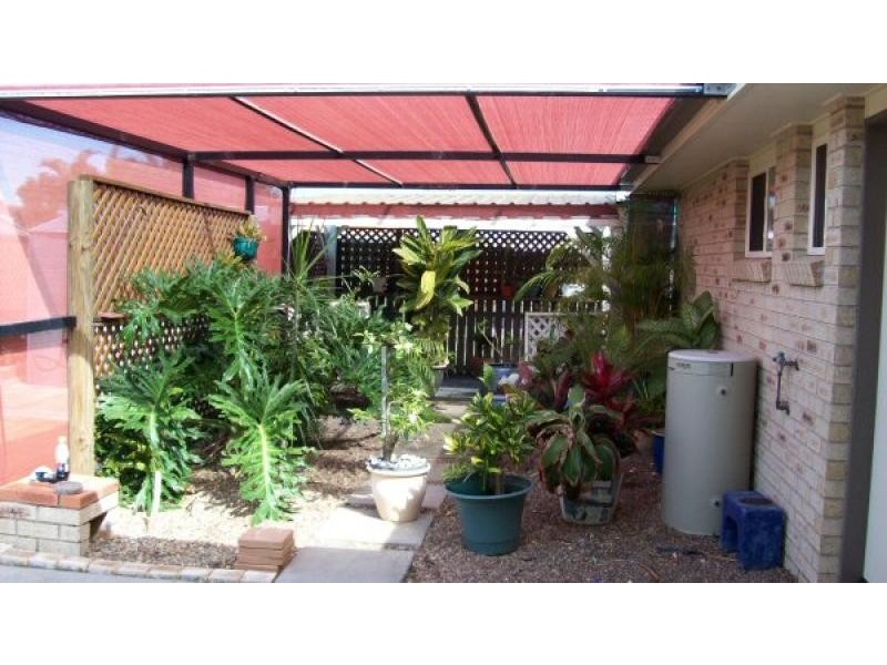 216 Pulgul Street, Urangan QLD 4655